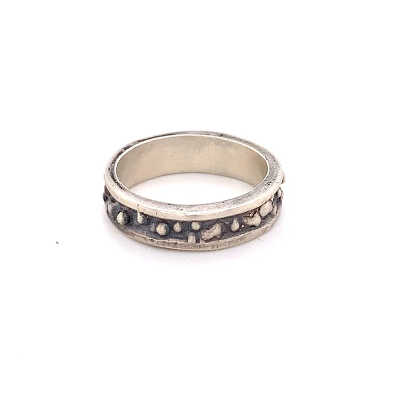 Elegant Jewelry Pieces At Unbelievable Prices Seek Meditation Ring in Silver