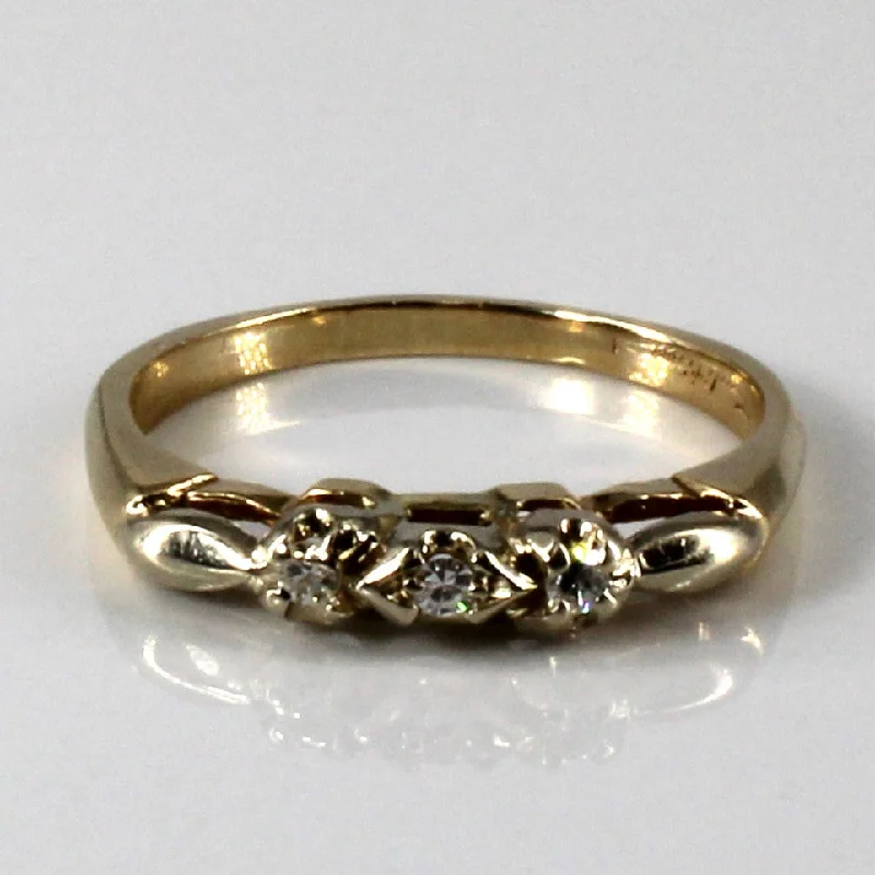 Personalized Jewelry At Special Discount Rates Three Stone Diamond Ring | 0.06ctw | SZ 7 |