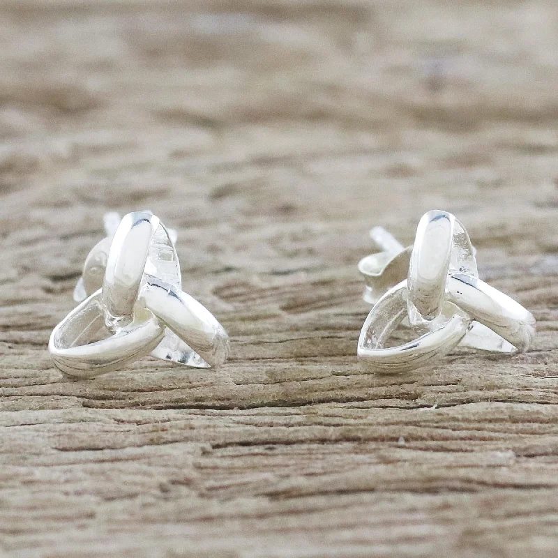 Fashion-Forward Jewelry At Incredible Prices Silver Trinity Handcrafted Sterling Silver Stud Earrings from Thailand Fashion-Forward Jewelry At Incredible Prices Silver Trinity Handcrafted Sterling Silver Stud Earrings from Thailand
