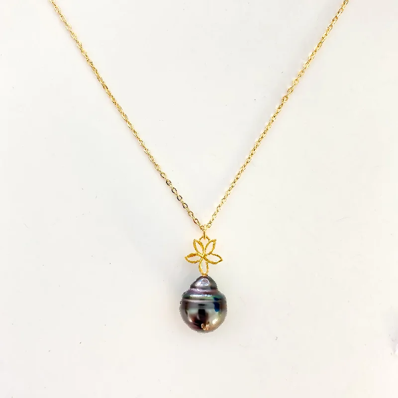 Bohemian-Inspired Jewelry For Free-Spirited Fashion Tahitian Pearl Flower Necklace