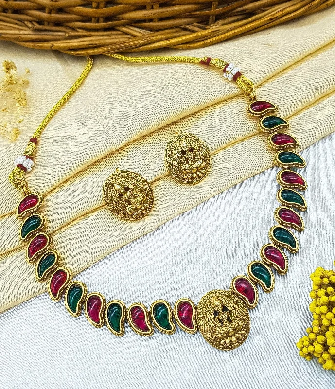Bold And Beautiful Jewelry Now At Irresistible Prices Elegant Premeium Gold Finish Designer Multicolor stones Necklace Set