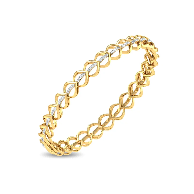 Elevate Your Outfit With Discounted Statement Jewelry Isolde Bangle
